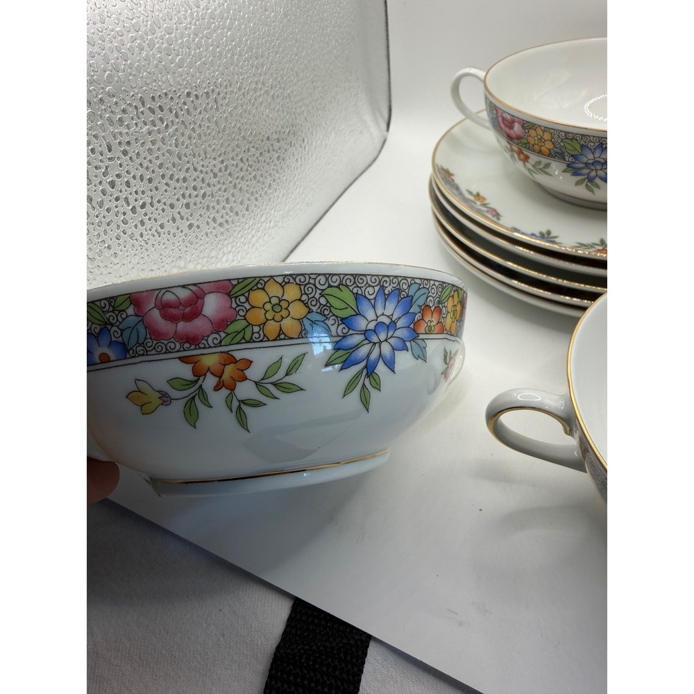 Hutschenreuther Selb Bavaria Floral double handle Soup Bowls and Saucers Germany - Picture 3 of 5